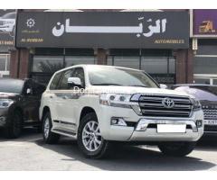 2016 Toyota Land Cruiser GXR V8