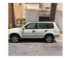 2010 Nissan X-Trail white