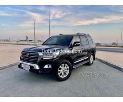 2017 Toyota Land Cruiser GXR V8 Black Edition