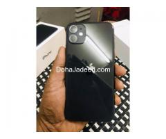 iPhone 11 64 gb black color under warranty 17.7.2021