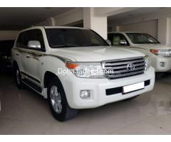 2014 Toyota Land Cruiser VXR