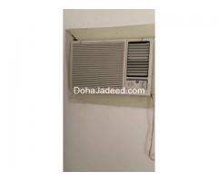 Selling good working ac with warranty