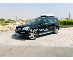 For sale Excellent Mercedes GL500 Black AMG-kit 5.5 liters V8 engine  2012