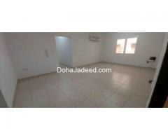 3Bedrooms Unfurnished Apartment For Rent