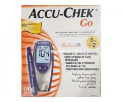 Roche Accu-Chek Go blood glucose meter.