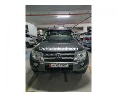 3.6 L Mitsubishi Pajero 2014 (Full Options)