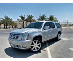 CADILLAC ESCALIDE MODEL 2010