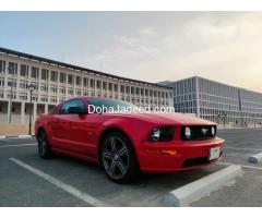 Ford Mustang GT premium V8 4.6 L.