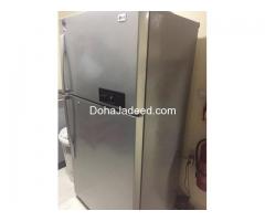 LG 72L Fridge-freezer