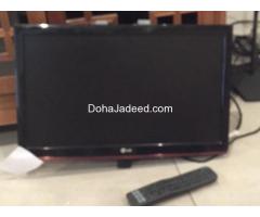 Small LG TV with bracket