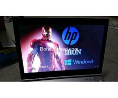 Hp iron core i7 vpro laptop with a line on screen and without battery