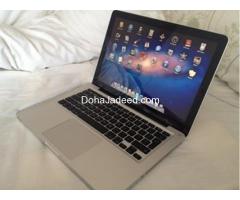 Apple Macbook Pro 13.3 " Core i5 8 GB 500 GB HDD
